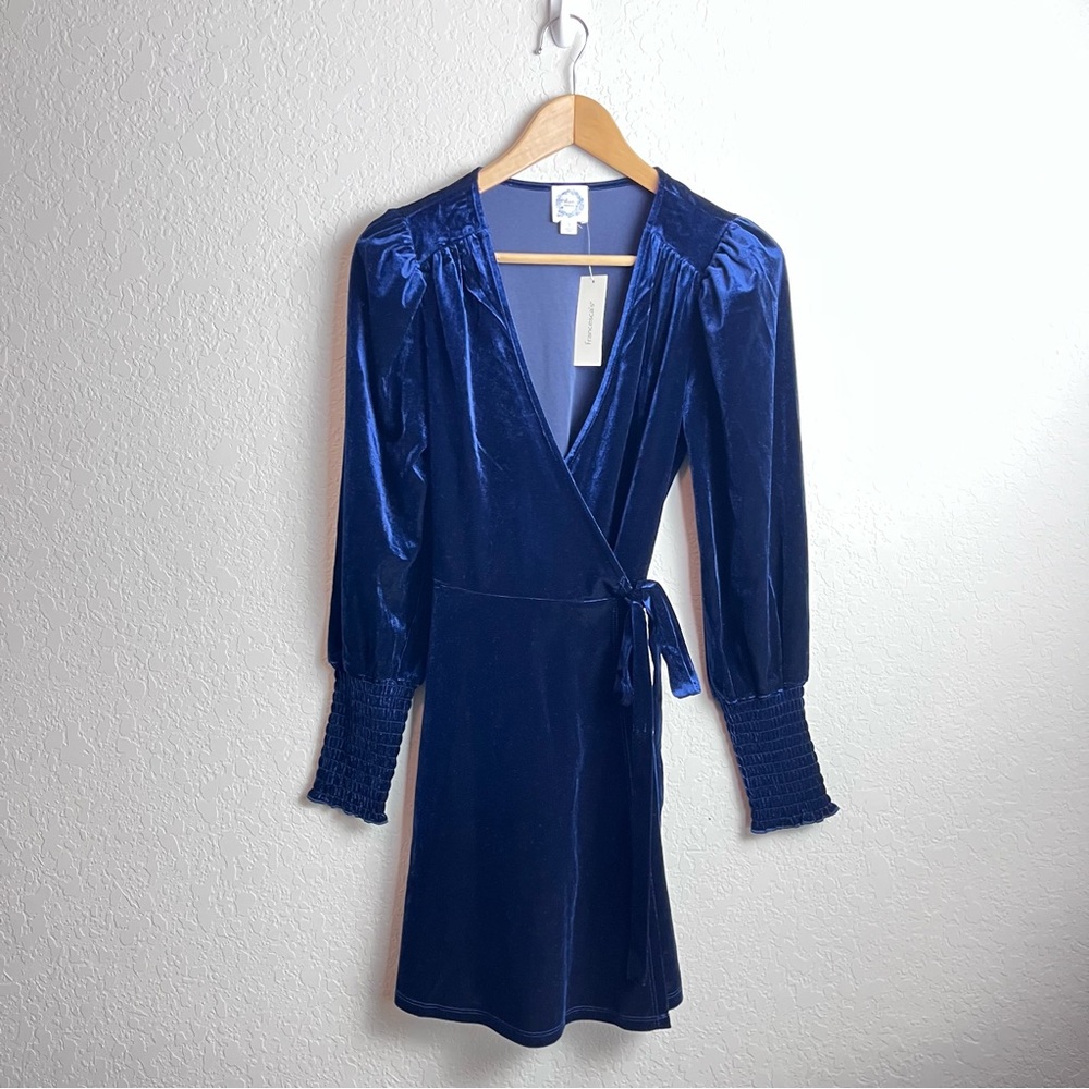 Francesca's Blue Rain Velvet Navy Erin Wrap Dress S Smocked Cuffs Mini NWT - Picture 3 of 12